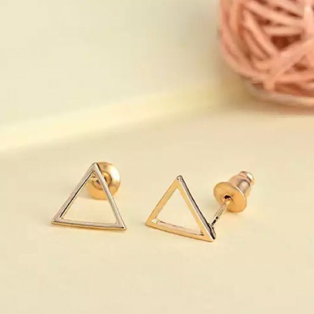 🌺 Small Earrings Triangle Minimalist Geometric